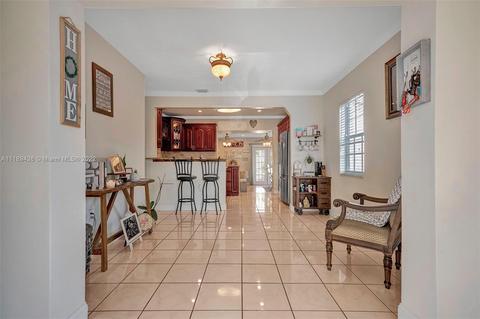 630 E 9th Ln, Hialeah, FL 33010 photo 30