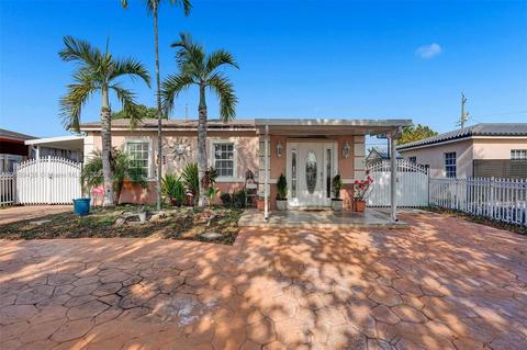 630 E 9th Ln, Hialeah, FL 33010 photo 1
