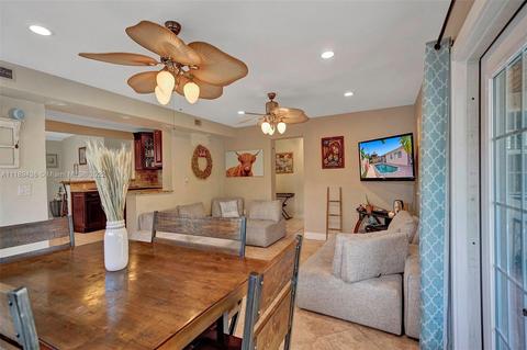 630 E 9th Ln, Hialeah, FL 33010 photo 44
