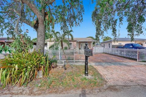 630 E 9th Ln, Hialeah, FL 33010 photo 58
