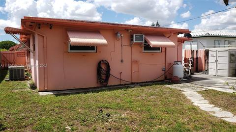 471 E 40th St, Hialeah, FL 33013 photo 11