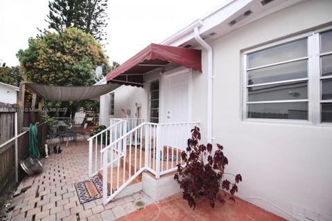 318 E 45th St, Hialeah, FL 33013 photo 26