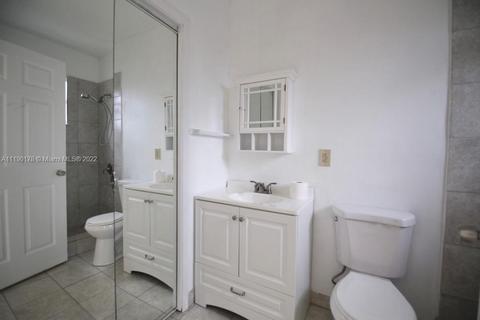 318 E 45th St, Hialeah, FL 33013 photo 20
