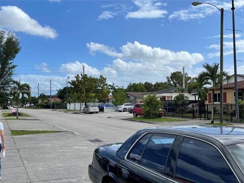 59 E 20th St, Hialeah, FL 33010 photo 3