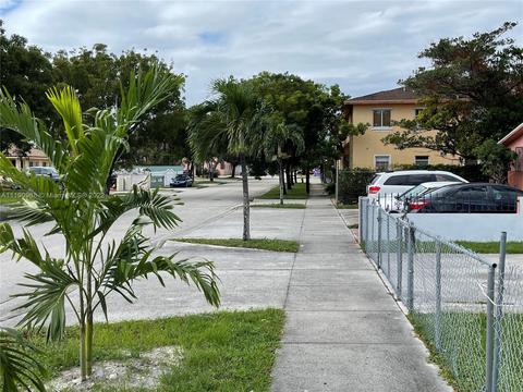 59 E 20th St, Hialeah, FL 33010 photo 4
