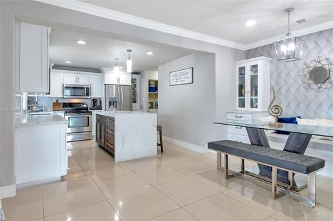 351 E 7th Ave, Hialeah, FL 33010 photo 8