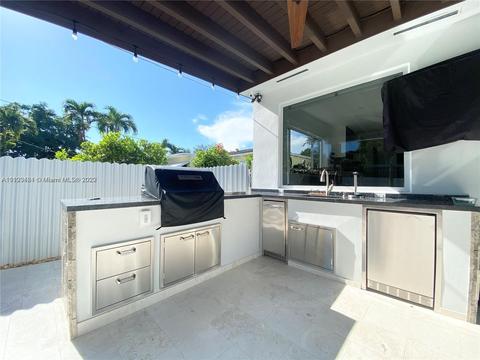 6346 SW 10th St, West Miami, FL 33144 photo 14