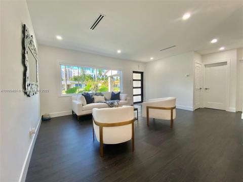 6346 SW 10th St, West Miami, FL 33144 photo 2