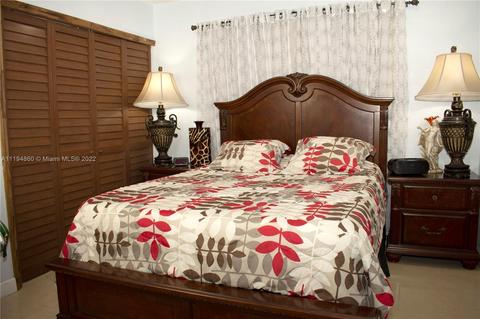 398 E 56th St, Hialeah, FL 33013 photo 12