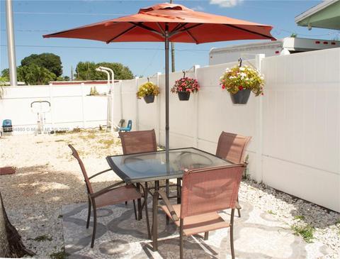 398 E 56th St, Hialeah, FL 33013 photo 15