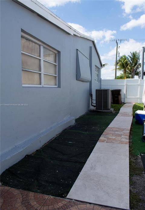 398 E 56th St, Hialeah, FL 33013 photo 29
