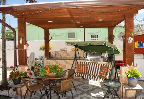 398 E 56th St, Hialeah, FL 33013 photo 11
