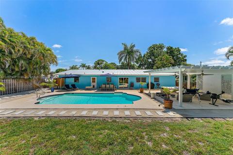 1230 NW Pine Lake Dr, Stuart, FL 34994 photo 3