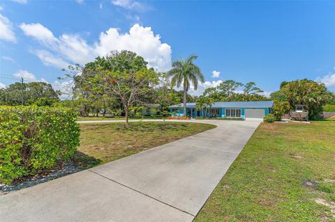 1230 NW Pine Lake Dr, Stuart, FL 34994 photo 5