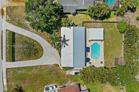 1230 NW Pine Lake Dr, Stuart, FL 34994 photo 52