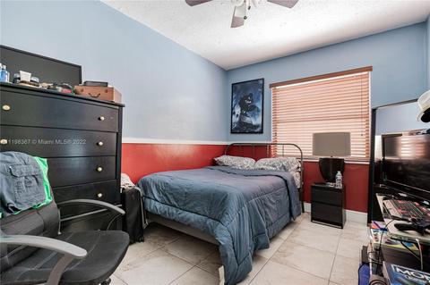 775 W 80th St, Hialeah, FL 33014 photo 17