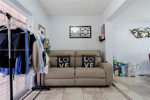 775 W 80th St, Hialeah, FL 33014 photo 10
