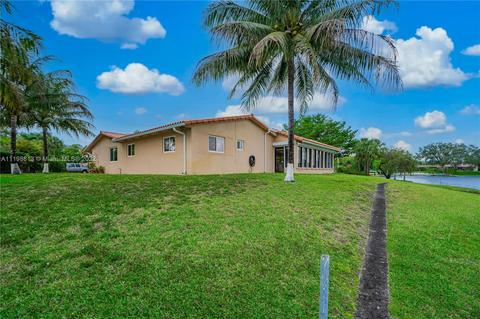 7357 Sabal Dr, Miami Lakes, FL 33014 photo 26