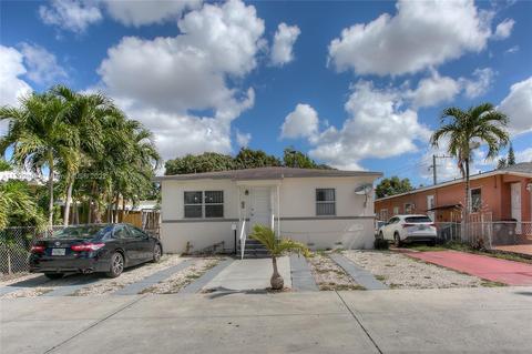 83 E 13th St, Hialeah, FL 33010 photo 2