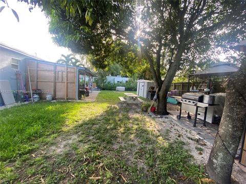 677 SE 9th Pl, Hialeah, FL 33010 photo 38