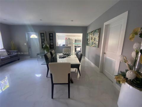 677 SE 9th Pl, Hialeah, FL 33010 photo 16