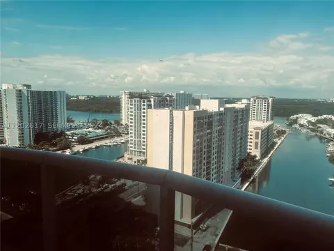 16001 Collins Ave #1705, Sunny Isles Beach, FL 33160