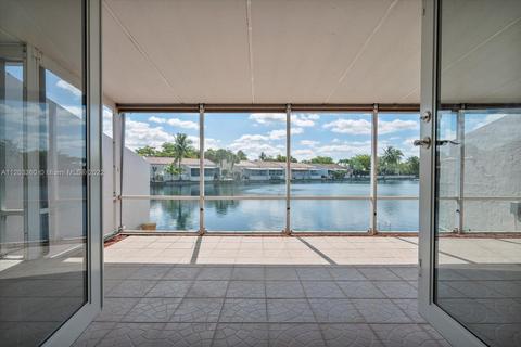 7204 Jacaranda Ln, Miami Lakes, FL 33014 photo 16
