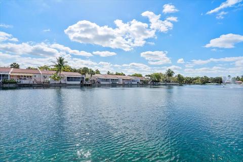 7204 Jacaranda Ln, Miami Lakes, FL 33014 photo 20