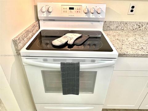 150 Pineview Rd #K-3, Jupiter, FL 33469 photo 5