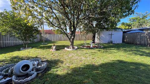 428 E 37th St, Hialeah, FL 33013 photo 6