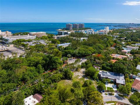 231 E Shore Dr E, Miami, FL 33133 photo 12