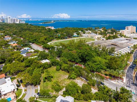 231 E Shore Dr E, Miami, FL 33133 photo 10