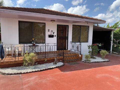 274 E 17th St, Hialeah, FL 33010 photo 1