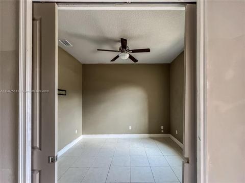 584 Aldenham Ln, Ormond Beach, FL 32174 photo 10