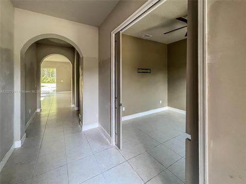 584 Aldenham Ln, Ormond Beach, FL 32174 photo 9