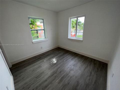 841 E 32nd St, Hialeah, FL 33013 photo 8
