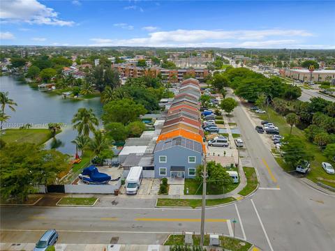 1727 W 68th St, Hialeah, FL 33014 photo 27