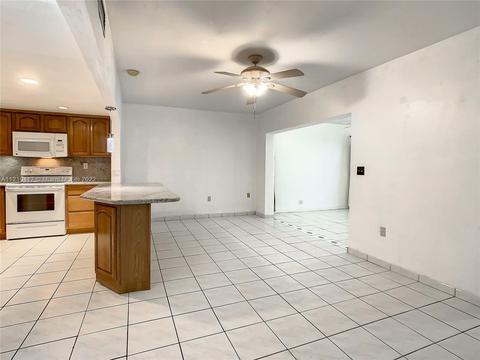 1727 W 68th St, Hialeah, FL 33014 photo 7