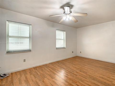1727 W 68th St, Hialeah, FL 33014 photo 25