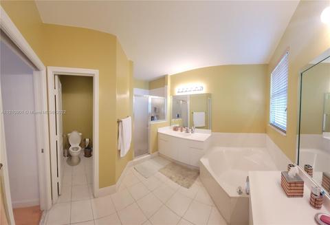 4655 NW 95th Ave, Doral, FL 33178 photo 14