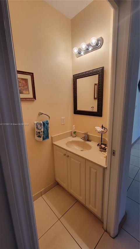 4655 NW 95th Ave, Doral, FL 33178 photo 10