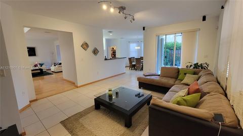 4655 NW 95th Ave, Doral, FL 33178 photo 7