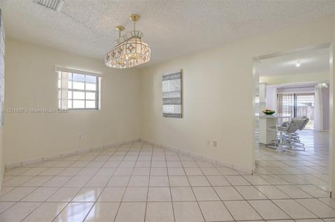 4811 E 9th Ln, Hialeah, FL 33013 photo 9