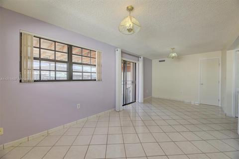 4811 E 9th Ln, Hialeah, FL 33013 photo 14