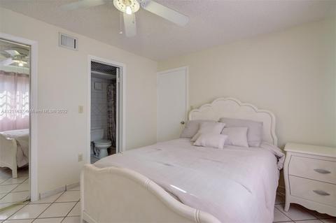 4811 E 9th Ln, Hialeah, FL 33013 photo 19