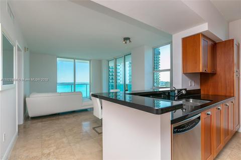 186 SE 12th Ter #1801, Miami, FL 33131 photo 6