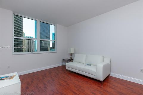 186 SE 12th Ter #1801, Miami, FL 33131 photo 12