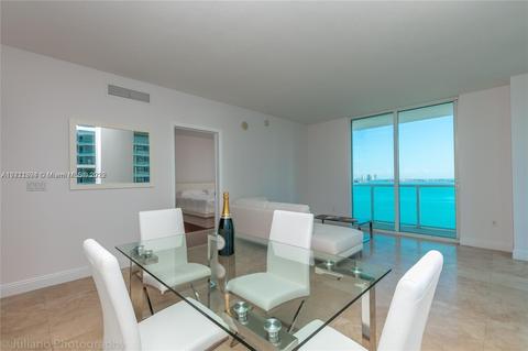 186 SE 12th Ter #1801, Miami, FL 33131 photo 2