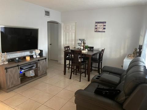 1121 E 7th Ct, Hialeah, FL 33010 photo 1