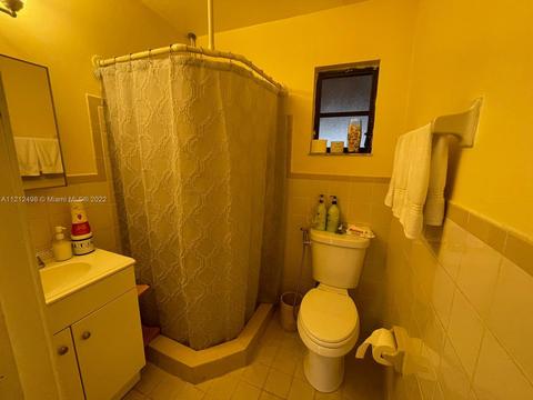 1121 E 7th Ct, Hialeah, FL 33010 photo 3